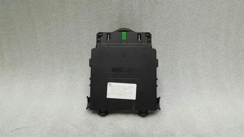 Porsche 911 997 Fuse Box 9976130100 Fuse Box