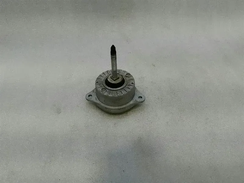 Porsche 911 997 gt3 Engine Mount 98037535101 Engine Holder