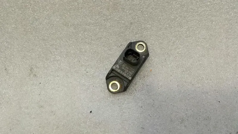 Porsche 911 GT3 Crash Sensor 99760611101 Impact Sensor