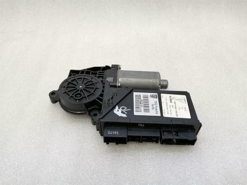 Porsche 911 997 RHD Front Right Window Motor 99762410205 Power Window Motor RHD