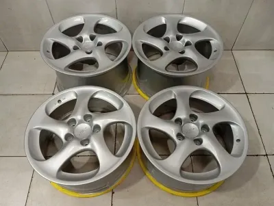 Porsche 911 996 Alloy Wheel Set 99636213601 Alloy Rim Set TURBO C4S 4S R18