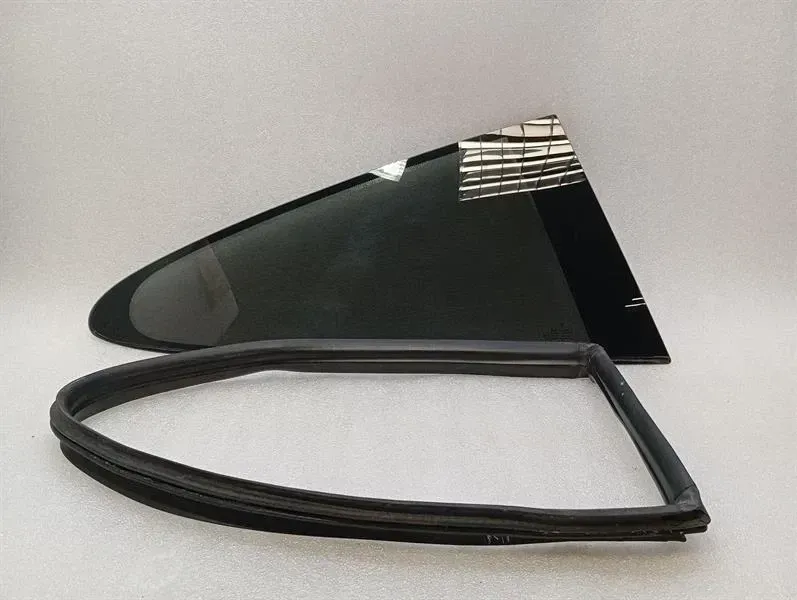 Porsche 911 996 Right Rear Quarter Glass 99654311203 Door Window 1⁄4 Rear Right