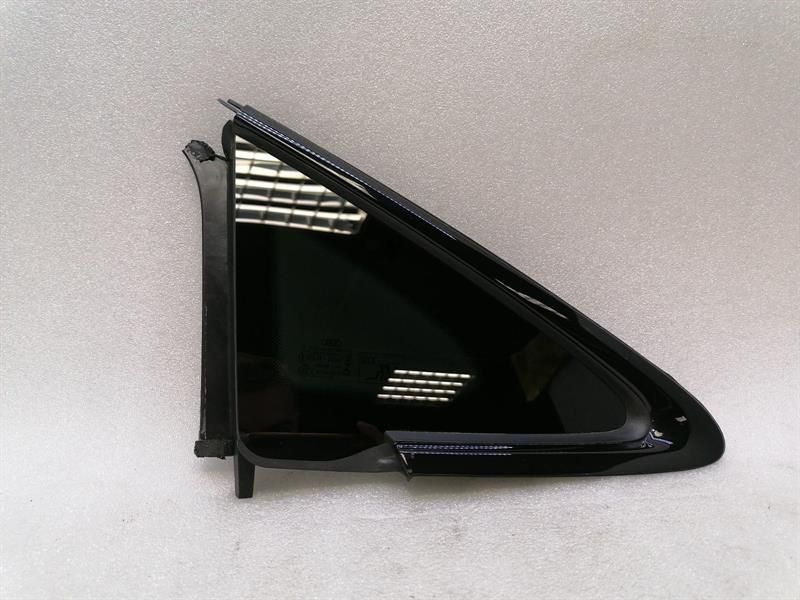 Audi E-tron GT Left Rear Quarter Glass 4J3845297E Door Window 1⁄4 Rear Left