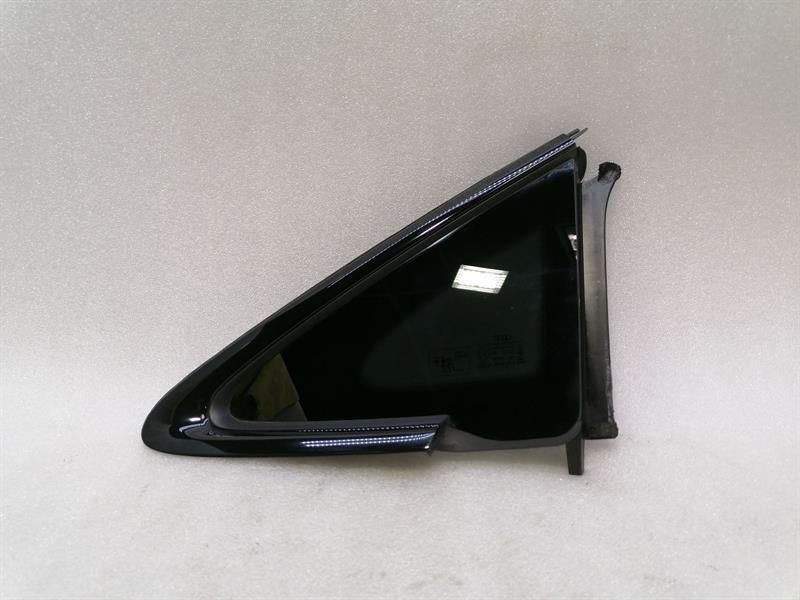 Audi E-tron GT Right Rear Quarter Glass 4J3845298E Door Window 1⁄4 Rear Right