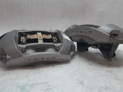 Tesla Model 3 Long Range Front Brake Caliper 1044622-00-F Front Brake Caliper