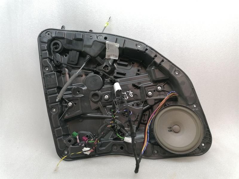 Mercedes EQA H243 EQA350 Right Rear Winder A2477301003 Rear Right Window