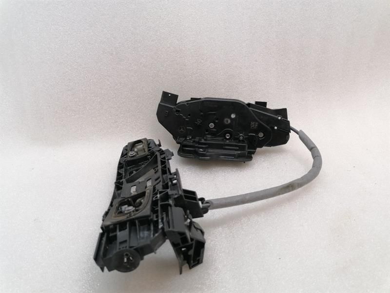 Mercedes EQA H243 EQA350 RR door lock A0997303201 door lock rear right