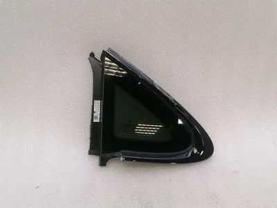 Porsche Taycan 9J Left Rear 1/4 Glass 9J1845297AE Door Glass 1/4 Rear LH