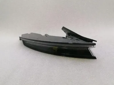 Porsche Taycan 9J left rear light 9J1945091E taillight rear left defect