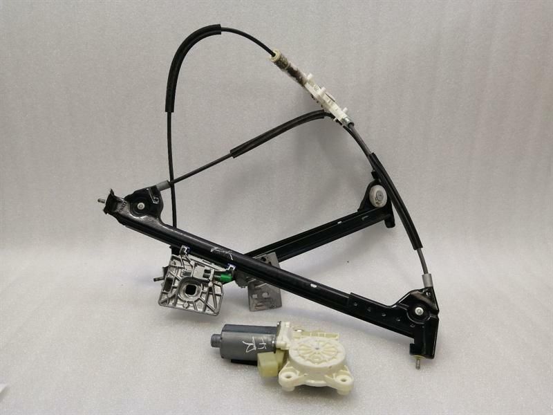 Mercedes SL R230 Right Front Door Winder A2307200446 Window Regulator Front Right