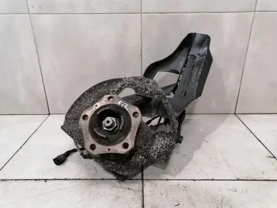 Porsche Cayman 981 Right Front Hub 99134115805 Wheel Bearing Case Front Right