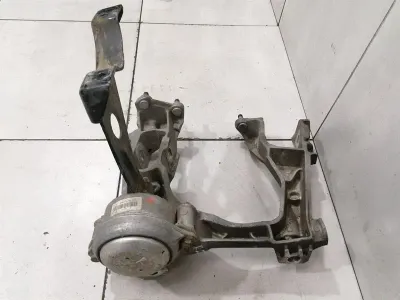 Porsche Cayman 987 Right Subframe + Gearbox Mount 9A137504220 Transmission Holder Re