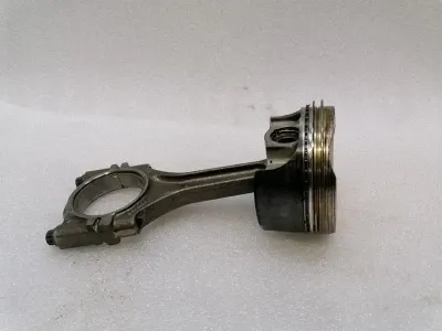 Porsche 911 996 Piston 99610305219 Piston