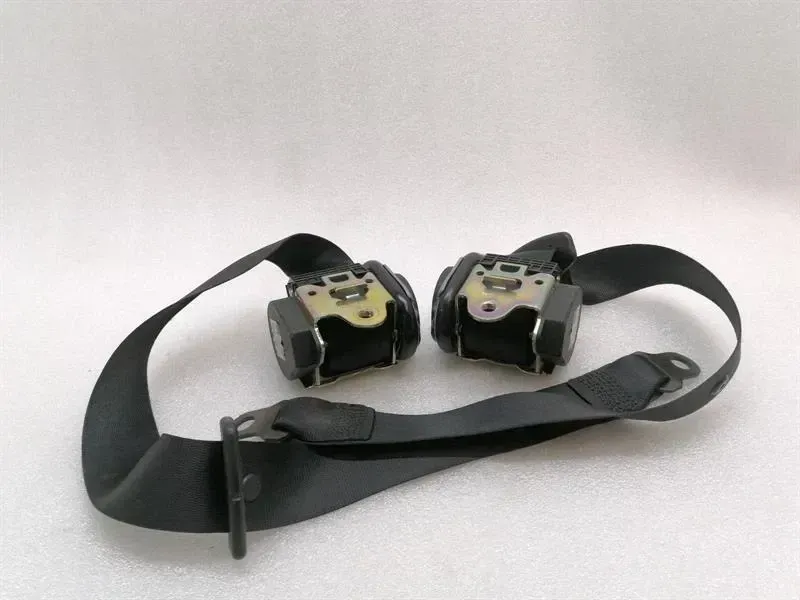 Porsche 911 996 front seatbelt 99680303303 seat belt front convertible