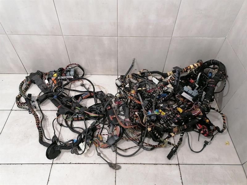 Porsche 911 996 Wiring Loom MAIN BODY right handlebar RHD MK2/MANUAL/CONVERTIBLE/NAVI