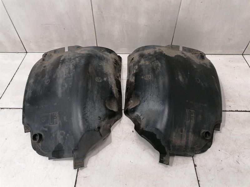 Porsche 911 996 rear wheel arch plastic set 99650457300 wheel arch cover rear