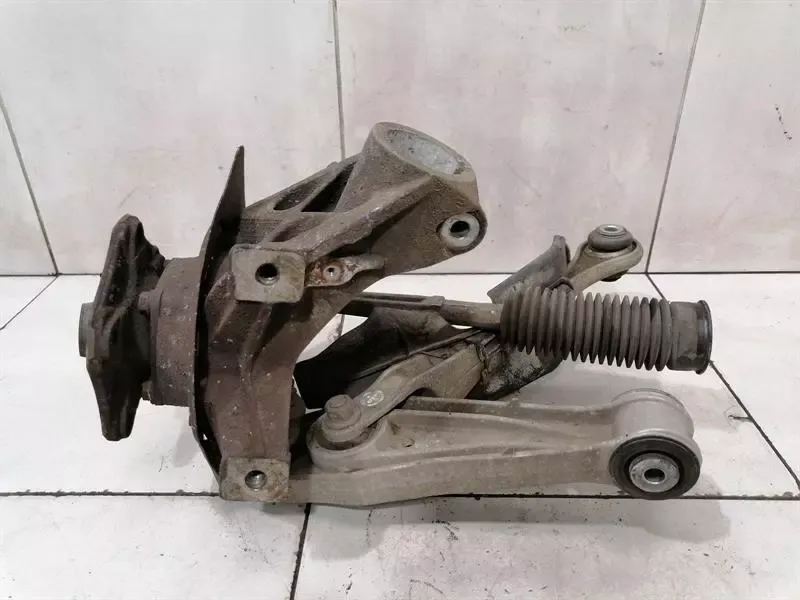 Porsche 911 996 Left Front Hub Set 99634165713 Wheel Bearing Housing Front Left Set