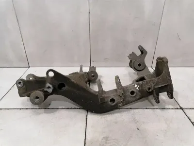 Porsche 911 996 subframe rear left 99633115500 axle frame rear axle left