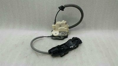 Audi S3 8V RHD Left Door Lock 8X2837015B Right Handlebar Carrerer