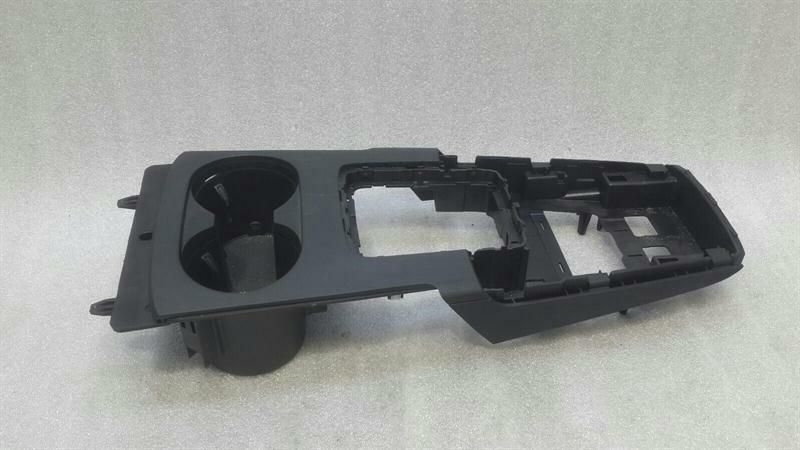 Audi S3 8V RHD Cup holder 8V2864261C right handlebar.