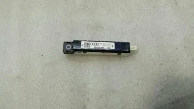 Audi S3 8V A3 Aerial / Antenna 8V4035225 Antenna Amplifier