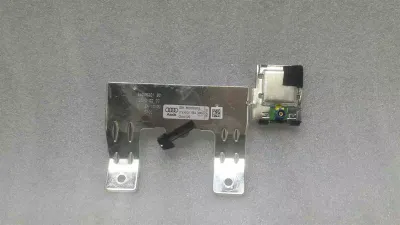 Audi S1 8X Aerial / Antenna 8X0035503B Antenna