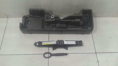 Audi S1 8x a1 Saver Kit 8x0012106 Jack