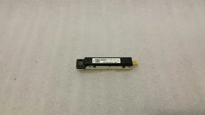 Audi S3 8V aerial / antenna 8V4035225B antenna
