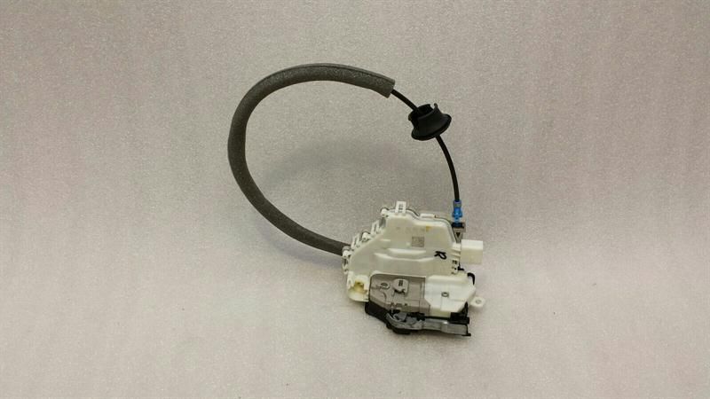 Audi TT 8S RHD right door lock 8X2837016B right hand drive