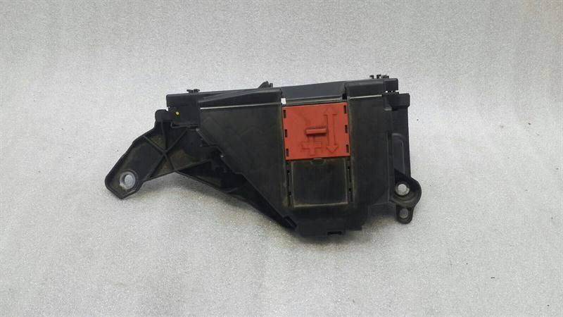 Mercedes E Class W213 Fuse Box A2135400750 Fuse Box