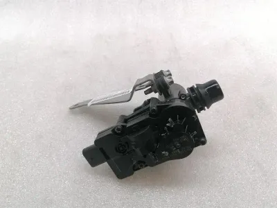 Mercedes EQC400 EQC N293 Heater Valve A0005061300 Heater Valve