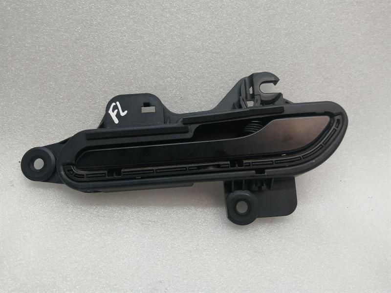 Tesla Model 3 Performance FLH Door handle 1528114-00-D door handle front left