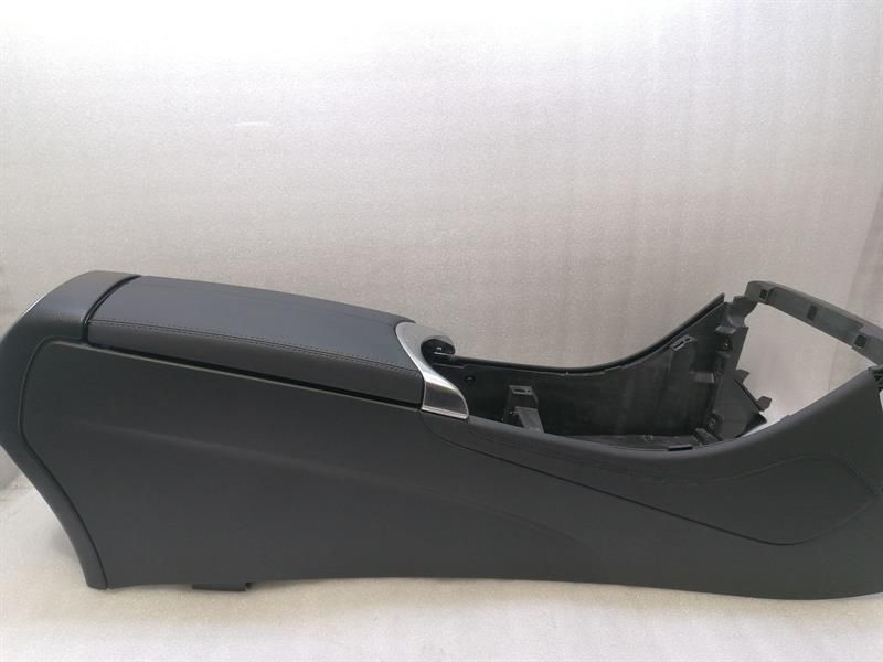 Mercedes EQC400 EQC N293 armrest A2936801600 centre armrest armrest console
