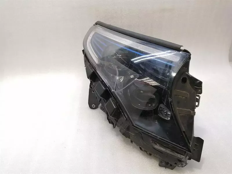 Mercedes EQC N293 Right Headlight A2939068400 Headlights Right Defect