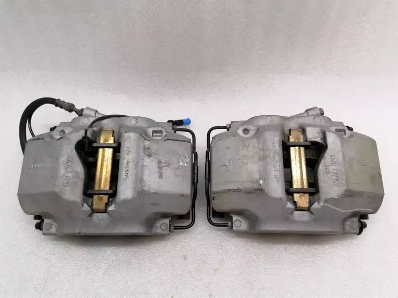 BMW iX3 G08 Front Brake Caliper Set 34116883483 Brake Caliper Front Set