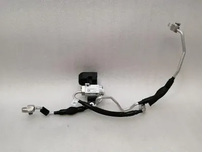 Porsche Taycan 9J A/C pipe set 4M0816682E air conditioning line air conditioning kit