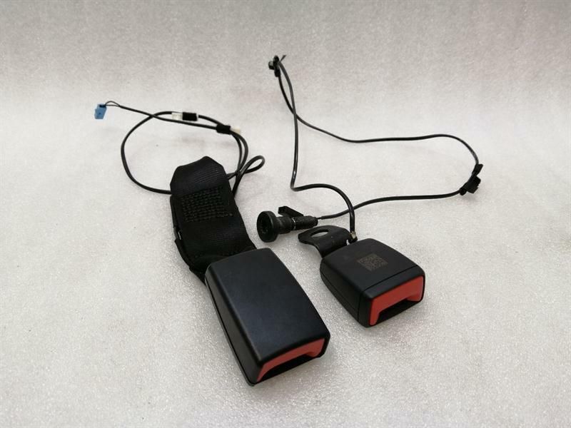 Porsche Taycan 9J rear belt buckle 9J1857754B belt buckle rear set