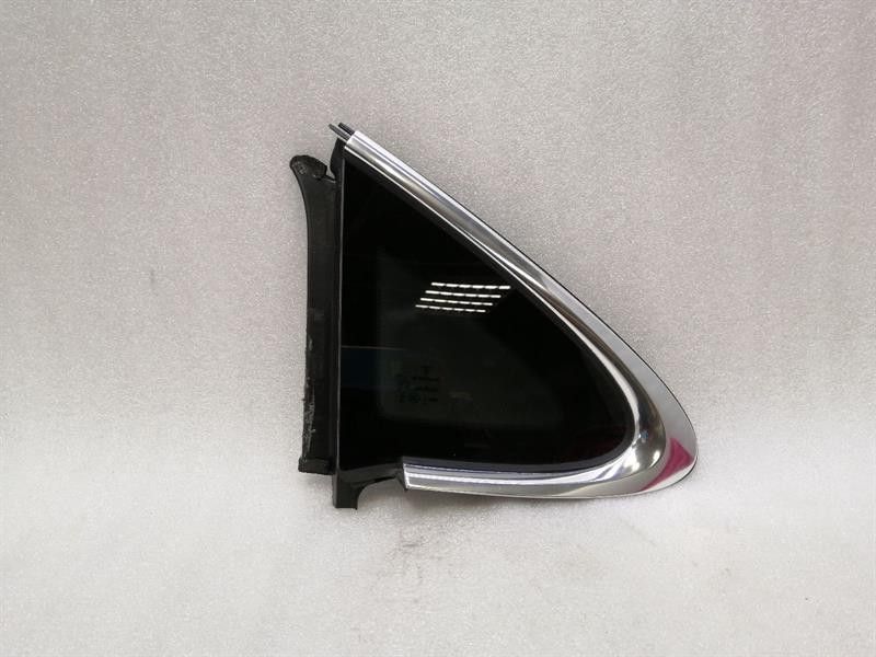 Porsche Taycan 9J left rear quarter glass 9J1845297R door glass 1/4 rear left