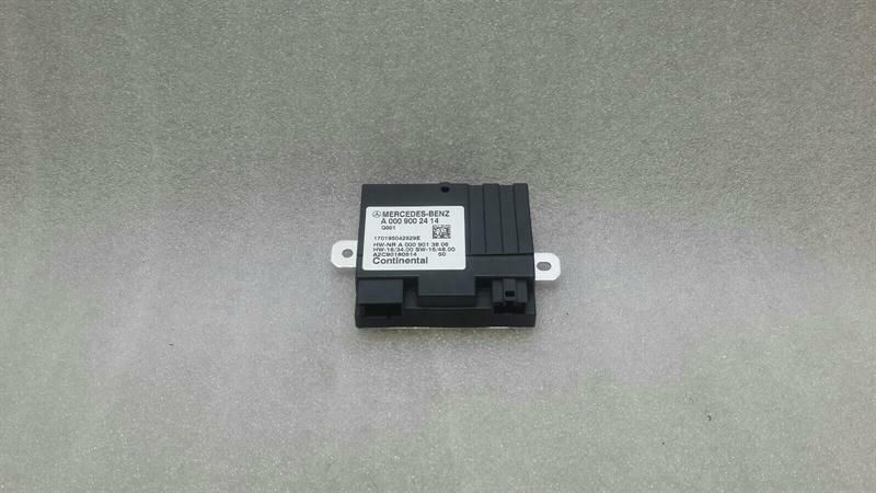 Mercedes E Class W213 Fuel Pump Module A0009002414 Fuel Pump Control Unit