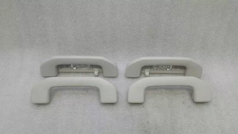 Mercedes E Class W213 Door Inner Handle Set A0009061406 Retainer Handle Set LED