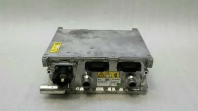 Mercedes W205 350e Battery Charging Module A0009001108 Control Unit Hybrid
