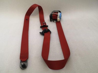 Mercedes A Class W176 front seatbelt A1768602185 seat belt front li