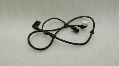 Mercedes C Class W205 Brake Pad Sensor A2055404006 Brake Pads