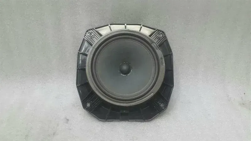 Mercedes SLC R172 MOPF Speaker A1728200802 Speakers
