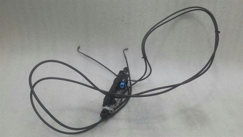 Mercedes SLC R172 RRH Hydraulic Cylinder A1728000472 Hydraulic Cylinder Rear RE