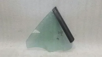 Mercedes SLC R172 right rear 1/4 glass A1726700200 door window 1/4 rear right