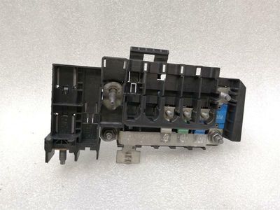 Mercedes A Class W176 Fuse Box A2465401950 Fuse Box