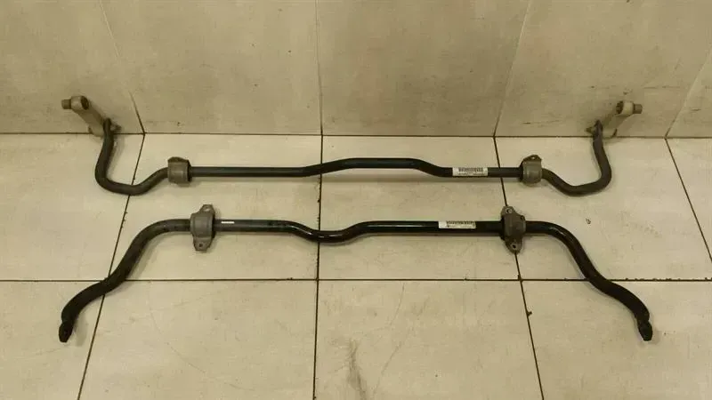 Mercedes A45 AMG W176 Anti Roll Bar Set A2463203411 Stabilizer Set M133