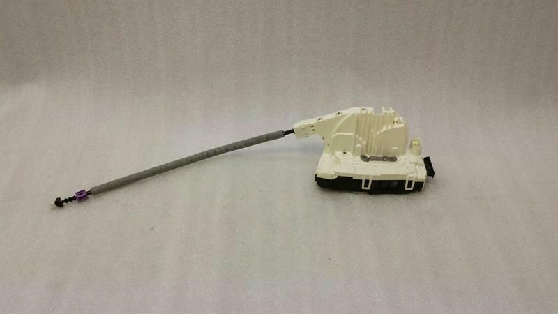 Mercedes A Class W176 rear left door lock A2047303535 door lock rear left