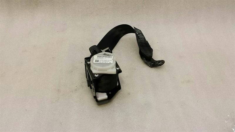 Audi A1 8X rear seat belt 8X0857805D seat belt belt rear